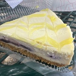 Lemon Blueberry cheesecake!
