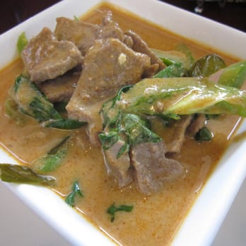 Sutha Thai Kitchen - Massaman Curry w/ Beef - Thai Near Me - Tustin, California Sutha Thai Kitchen - Massaman Curry w/ Beef - Thai Near Me - Tustin, California