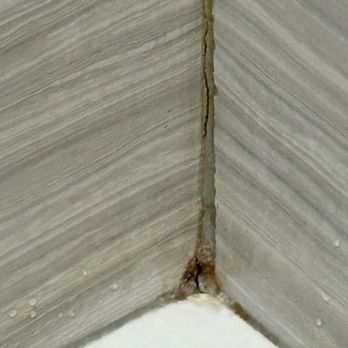 Motel 6 - Tub tile cracked all the way through - Hotels Near Me - Stephenville, Texas Motel 6 - Tub tile cracked all the way through - Hotels Near Me - Stephenville, Texas
