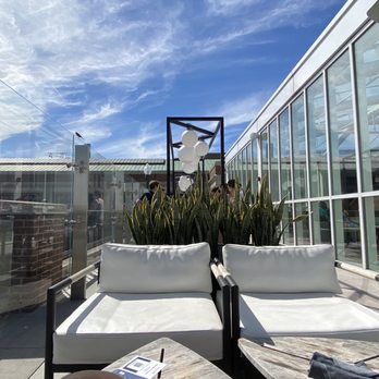 Offshore Rooftop - Rooftop - New American Near Me - Chicago, Illinois