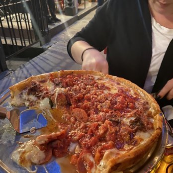 Emmett's - Meat lovers Deep Dish Pizza - American Near Me - New York, New York