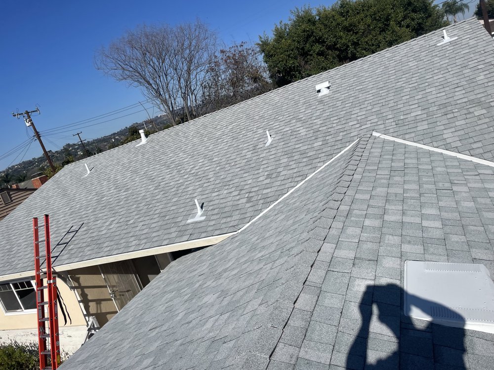 Slide of Gomez Construction