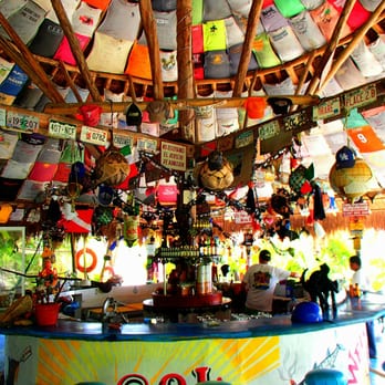 Coconuts Bar & Grill - The Bar - Bars Near Me - Cozumel, ROO