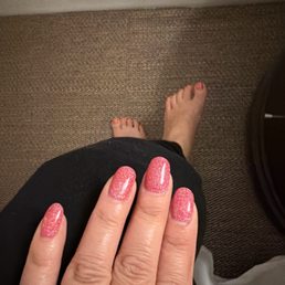 Hard to tell that one tip is acrylic! Hard to tell that one tip is acrylic!