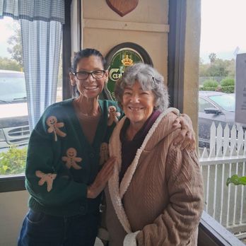 Dutch Garden Restaurant - Me and Mama - German Near Me - Santa Barbara, California