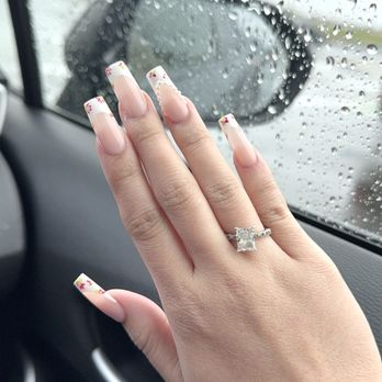 Nouvique Nails Spa - Nail Salons Near Me - Elk Grove, California Nouvique Nails Spa - Nail Salons Near Me - Elk Grove, California