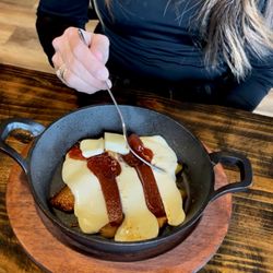 Sabor A Café - Our Maduro con Queso y Dulce de Guayaba