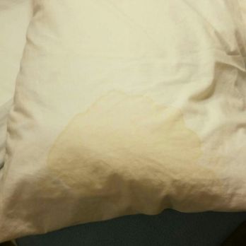 Country Manor Motel - Unacceptable! What is that nasty stain!! I don't understand how this place stays in business. - Hotels Near Me - Watkins, Colorado