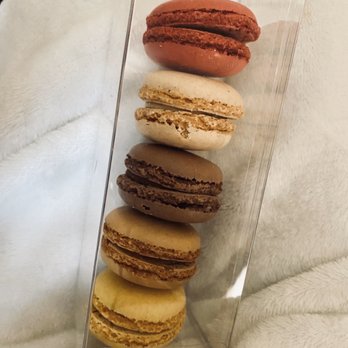 Desserts by Dana - French Macaron - Bakeries Near Me - Newark, Delaware Desserts by Dana - French Macaron - Bakeries Near Me - Newark, Delaware