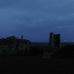 Hadleigh Castle Country Park - Castle ruins