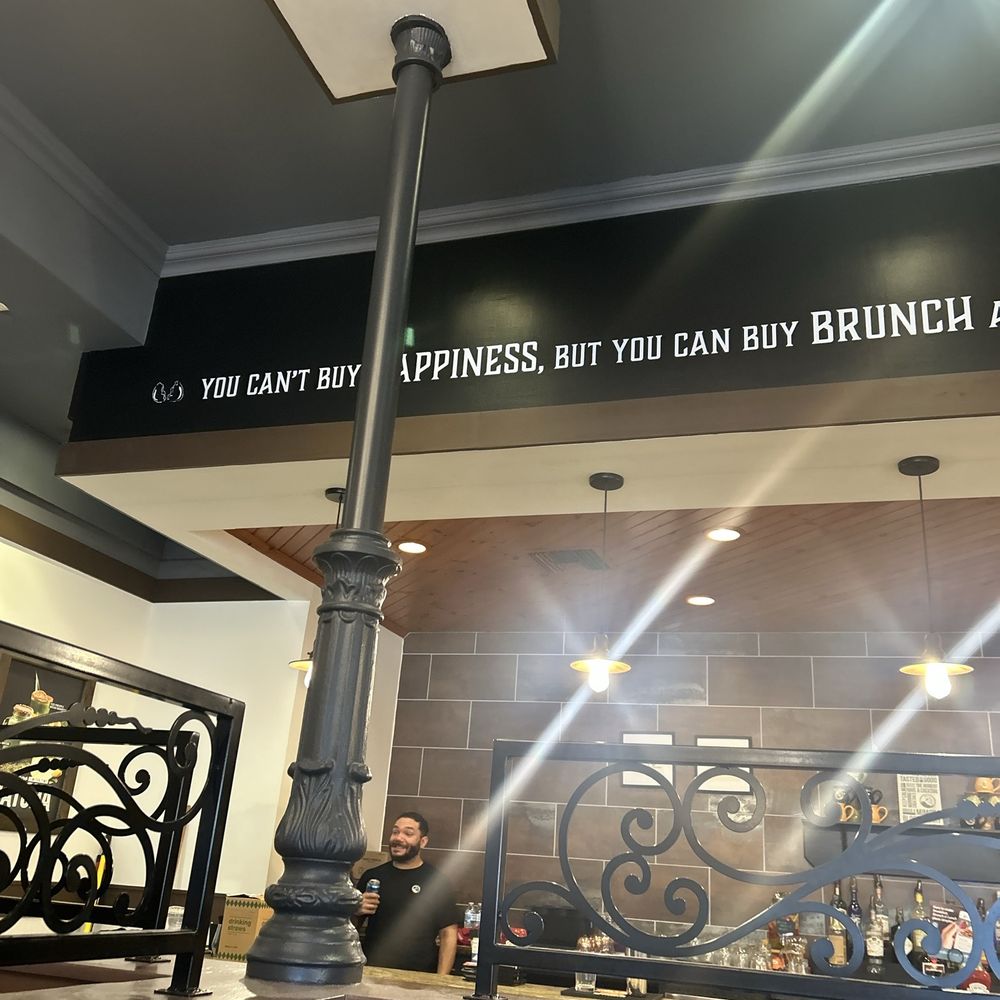 Another Broken Egg Cafe - Counter - Breakfast & Brunch Near Me - Boca Raton, Florida
