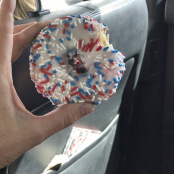 Dainty Donuts - My donut is damaged - Donuts Near Me - San Ramon, California