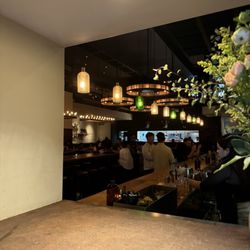 Lolinda - Inside from waiting area