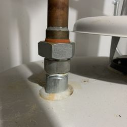 Esquilin Maintenance and Repair