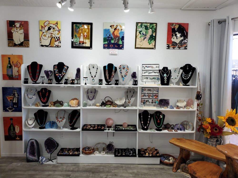 RED ROCK GIFT SHOP Updated August 2024 111 Bell Rock Plz, Sedona