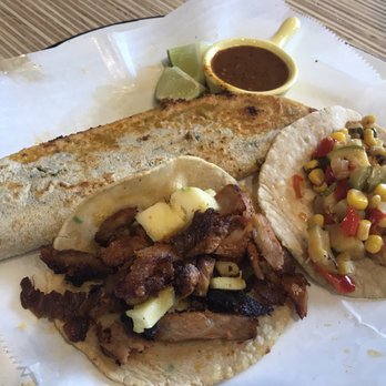 Machete Taqueria - Al pastor street taco, calabaza (squash) street taco, Machete!! - New Mexican Cuisine Near Me - Redlands, California Machete Taqueria - Al pastor street taco, calabaza (squash) street taco, Machete!! - New Mexican Cuisine Near Me - Redlands, California