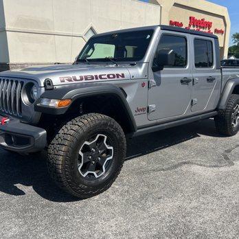 Tri-City Motors - Awesome Jeep! - Car Dealers Near Me - Somerset, Kentucky Tri-City Motors - Awesome Jeep! - Car Dealers Near Me - Somerset, Kentucky