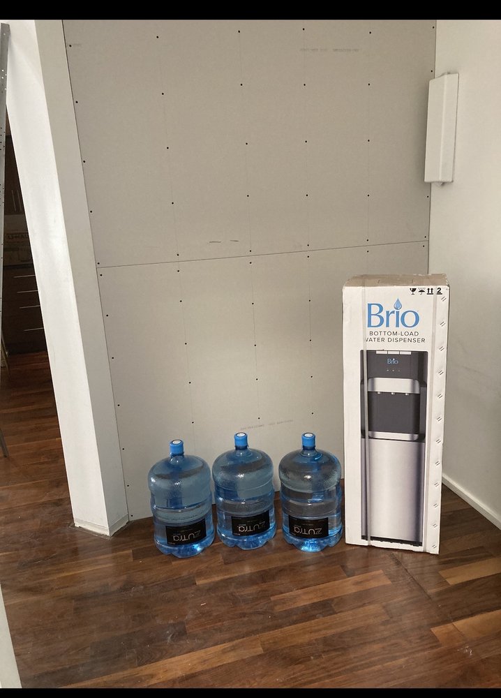 ZUTRA WATER 16 Photos & 50 Reviews 3019 N Main St, Los Angeles, CA