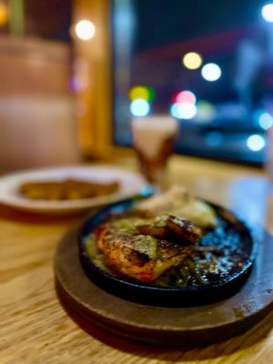 Applebee's Grill + Bar by null