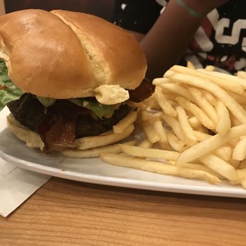 Ruby Slipper Decatur - Burger - Breakfast & Brunch Near Me - New Orleans, Louisiana Ruby Slipper Decatur - Burger - Breakfast & Brunch Near Me - New Orleans, Louisiana