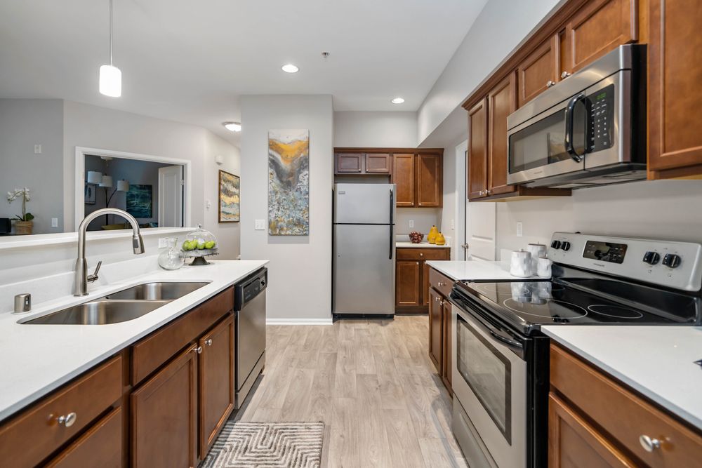 THE OUTLOOK APARTMENTS Updated September 2024 15 Photos 10234