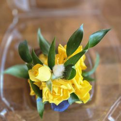 Angela Flower Shop - Wrist corsage 
$60 ~75
