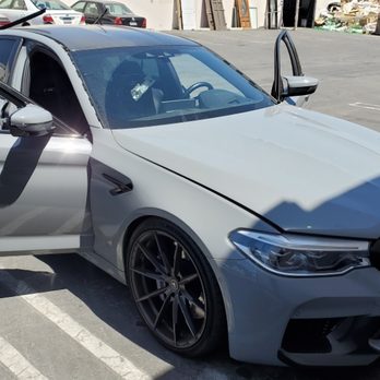 P&G Auto Glass - 2019 BMW M5 Windshield Replacement - Auto Glass Services Near Me - Reseda, California P&G Auto Glass - 2019 BMW M5 Windshield Replacement - Auto Glass Services Near Me - Reseda, California
