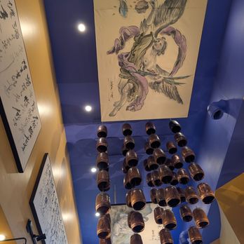 575 Miishien - Interesting decor - Chinese Near Me - Palo Alto, California