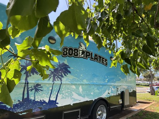 808 Plates Maui by null