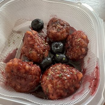 Outlaw Wings - blueberry boneless. nugget is 3x the size of a blueberry! - Chicken Wings Near Me - Thornton, Colorado