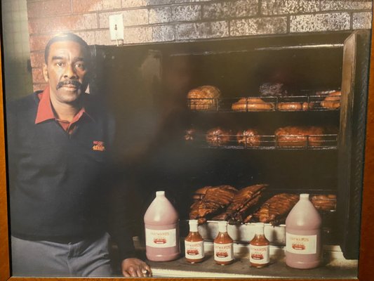 Hayward's Pit Bar B Que & Catering by null