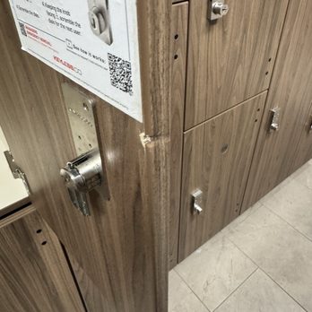 Life Time - Locker break in - Gyms Near Me - Chicago, Illinois