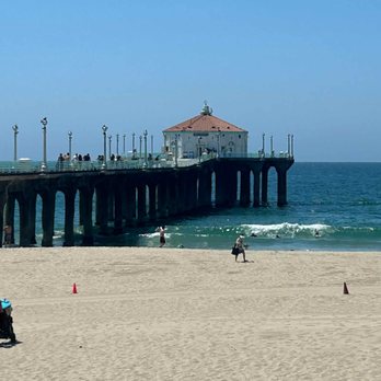 Manhattan Beach Pier - Local Flavor Near Me - Manhattan Beach, California