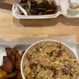 Arroz chaufa, plantains and lomo saltado