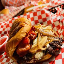 Heff’s Burger Club - Double Piggy Wiggy Burger