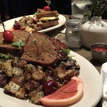 Batter Up Bistro - Breakfast & Brunch Near Me - Lansing, Michigan Batter Up Bistro - Breakfast & Brunch Near Me - Lansing, Michigan