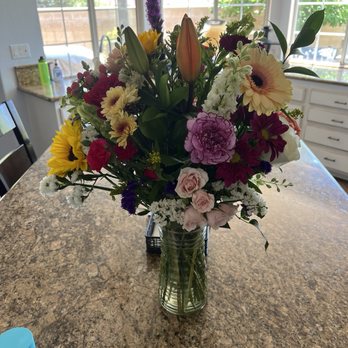 GEM Flowers - Spring floral mix - Florists Near Me - San Marcos, California