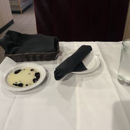 Bread with oil and vinegar Bread with oil and vinegar