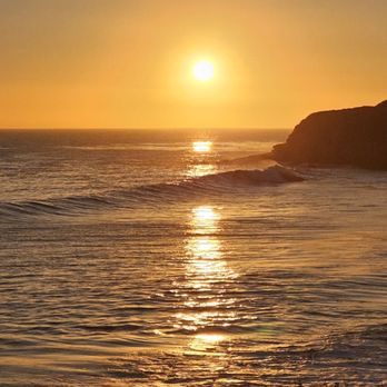 San Simeon Beach - summer 2023 sunset - Beaches Near Me - Cambria, California San Simeon Beach - summer 2023 sunset - Beaches Near Me - Cambria, California