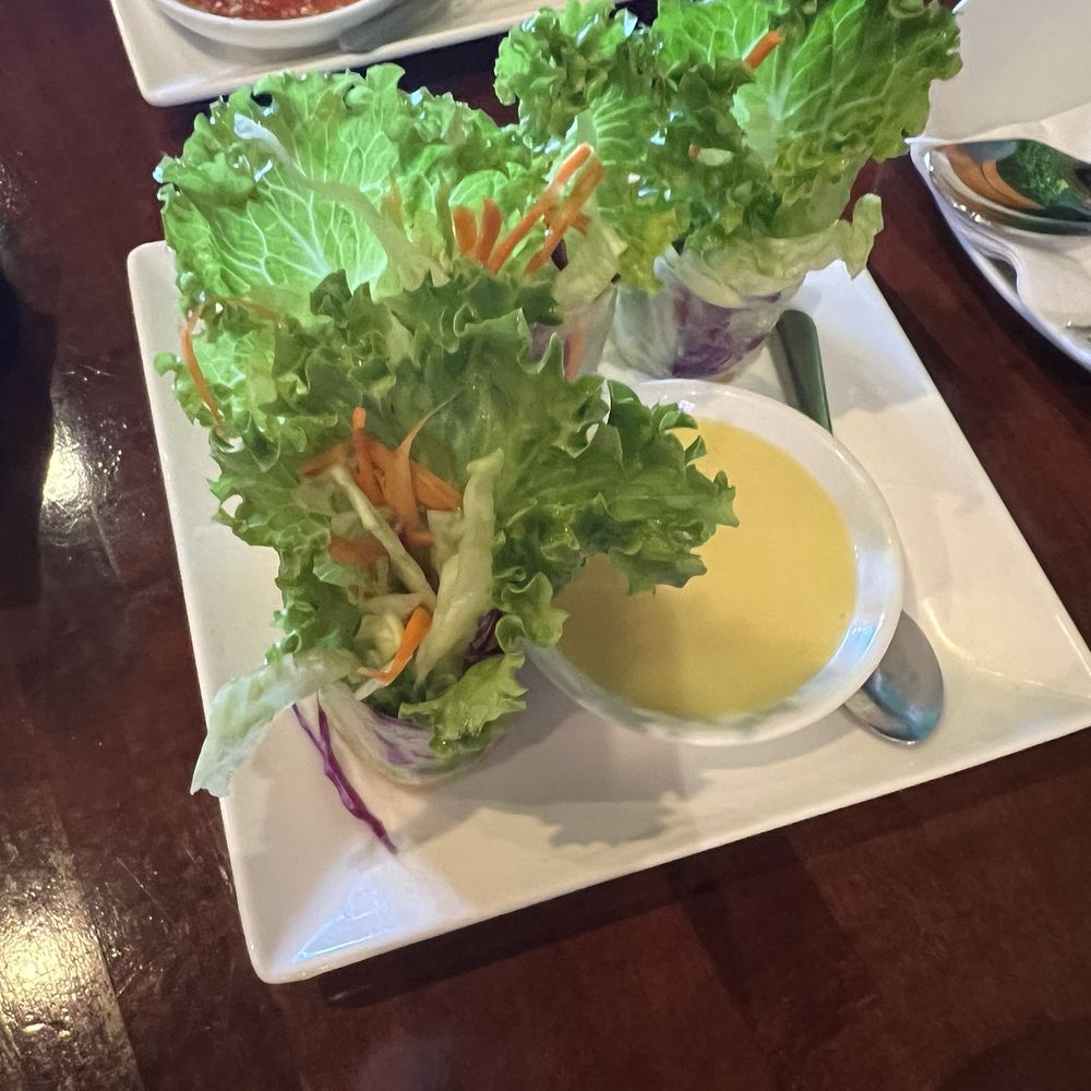 Ros Niyom Thai - spring rolls - Thai Near Me - Round Rock, Texas Ros Niyom Thai - spring rolls - Thai Near Me - Round Rock, Texas