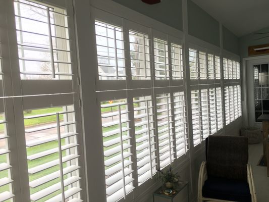 S H Blinds Floors 2124 Cleveland Rd Sandusky Oh Carpet Rug Dealers Oriental Mapquest