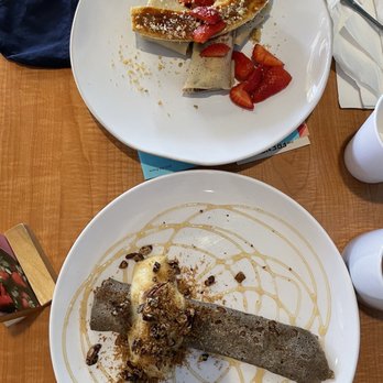 Crêpe Bar - Second time Nutella and Banana Brûlée Crepe and Buckwheat and Honey Crepe with lemon curd and candied pecans - Creperies Near Me - Tempe, Arizona