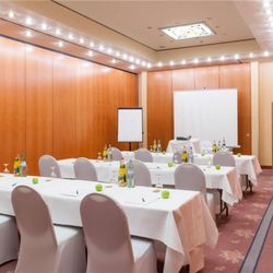 Wyndham Garden Donaueschingen - Meeting Room