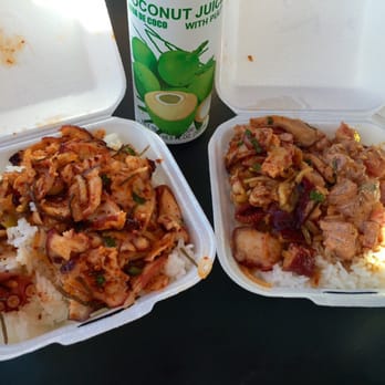 Ono Seafood - Shoyu Tako Super Bowl + Shoyu Tako & Spicy Poke Combo Bowl - Seafood Near Me - Honolulu, Hawaii Ono Seafood - Shoyu Tako Super Bowl + Shoyu Tako & Spicy Poke Combo Bowl - Seafood Near Me - Honolulu, Hawaii