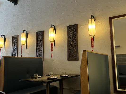 HUPO琥珀 | Best Szechuan Food in LIC by null