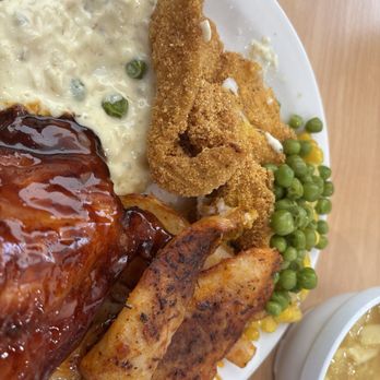 Golden Corral - Buffets Near Me - Fresno, California