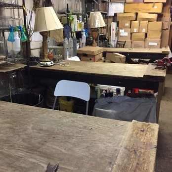 Les Fleurs D'Almir - Work areas for floral design - Florists Near Me - Boca Raton, Florida Les Fleurs D'Almir - Work areas for floral design - Florists Near Me - Boca Raton, Florida