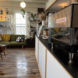 Stamford Coffee - Front Counter