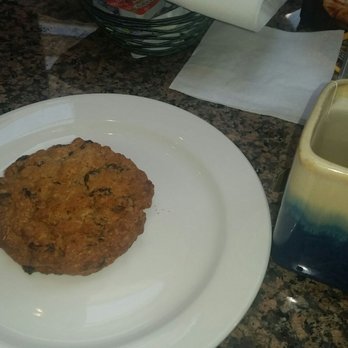 Baker's Crust - Oatmeal cookie and lemon ginger tea - Bakeries Near Me - Norfolk, Virginia Baker's Crust - Oatmeal cookie and lemon ginger tea - Bakeries Near Me - Norfolk, Virginia