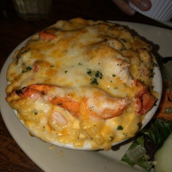 Boston Sail Loft - Lobster Mac and Cheese - Bars Near Me - Boston, Massachusetts Boston Sail Loft - Lobster Mac and Cheese - Bars Near Me - Boston, Massachusetts